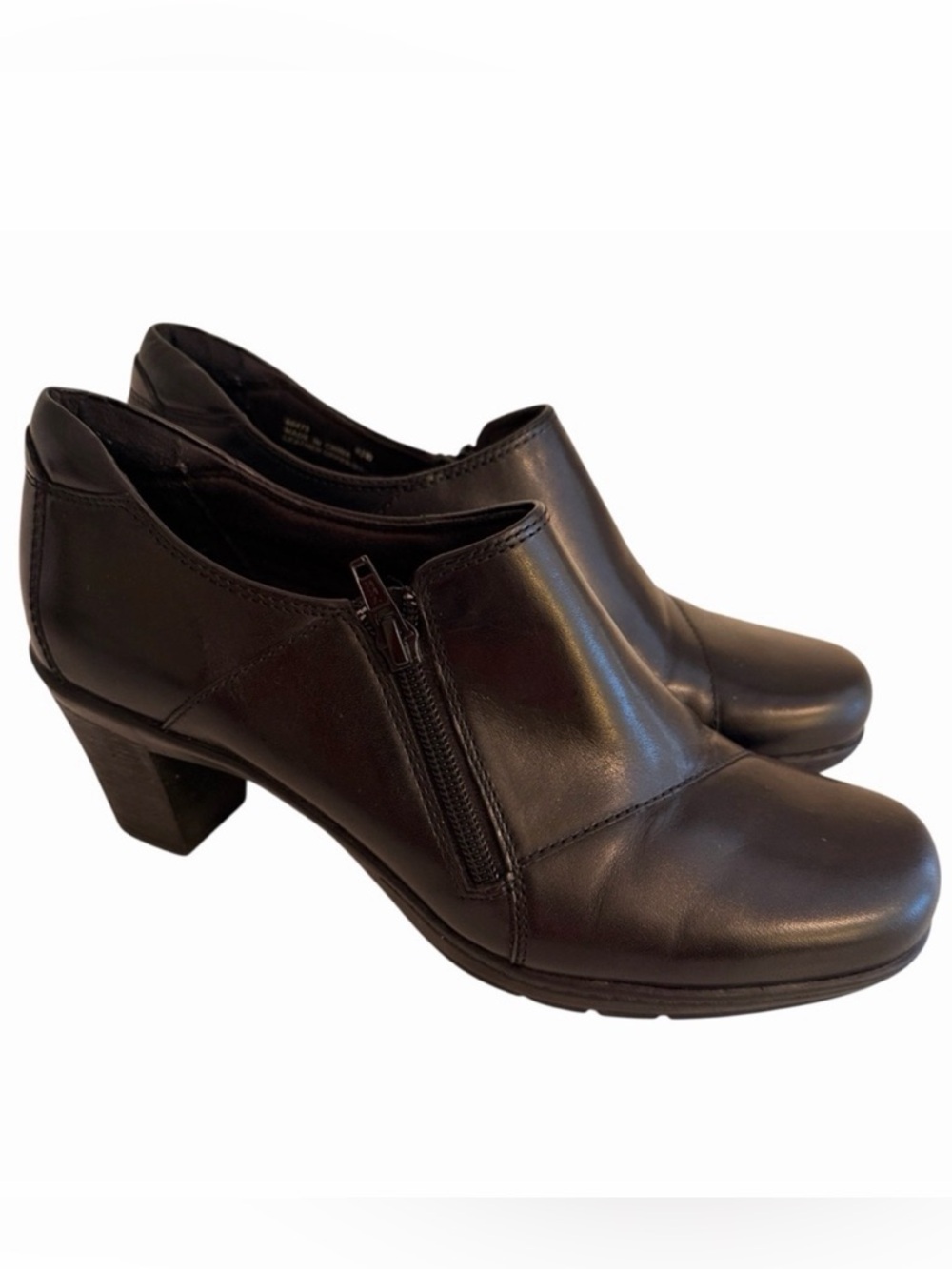 Clarks Bendables Black Side Zipper Heel Low Bootie 8.5W